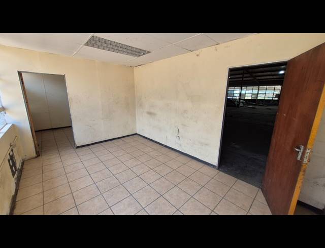 505M² FACTORY TO LET IN BOKSBURG EAST